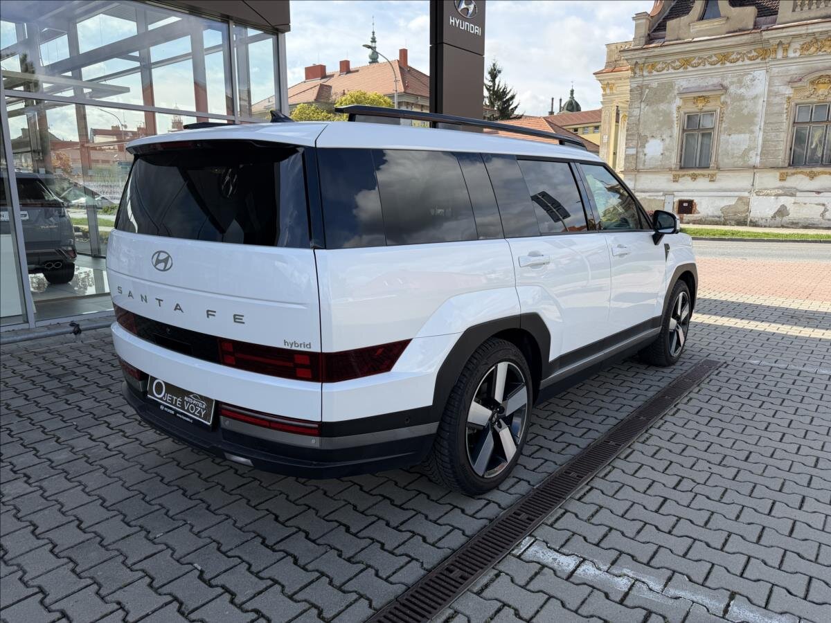 Hyundai Santa Fe SUV / Terénní 1,6 l 117 kw