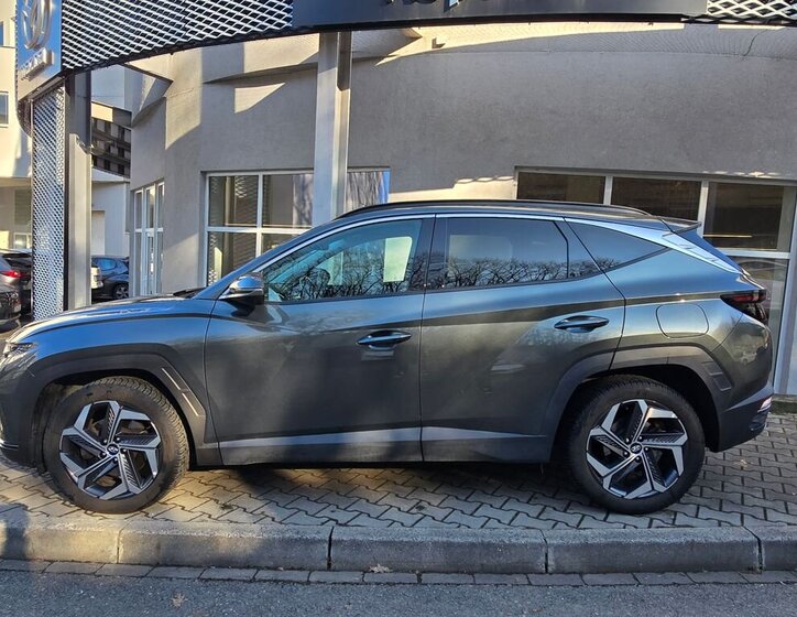 Hyundai Tucson SUV 1,6 l 132 kw