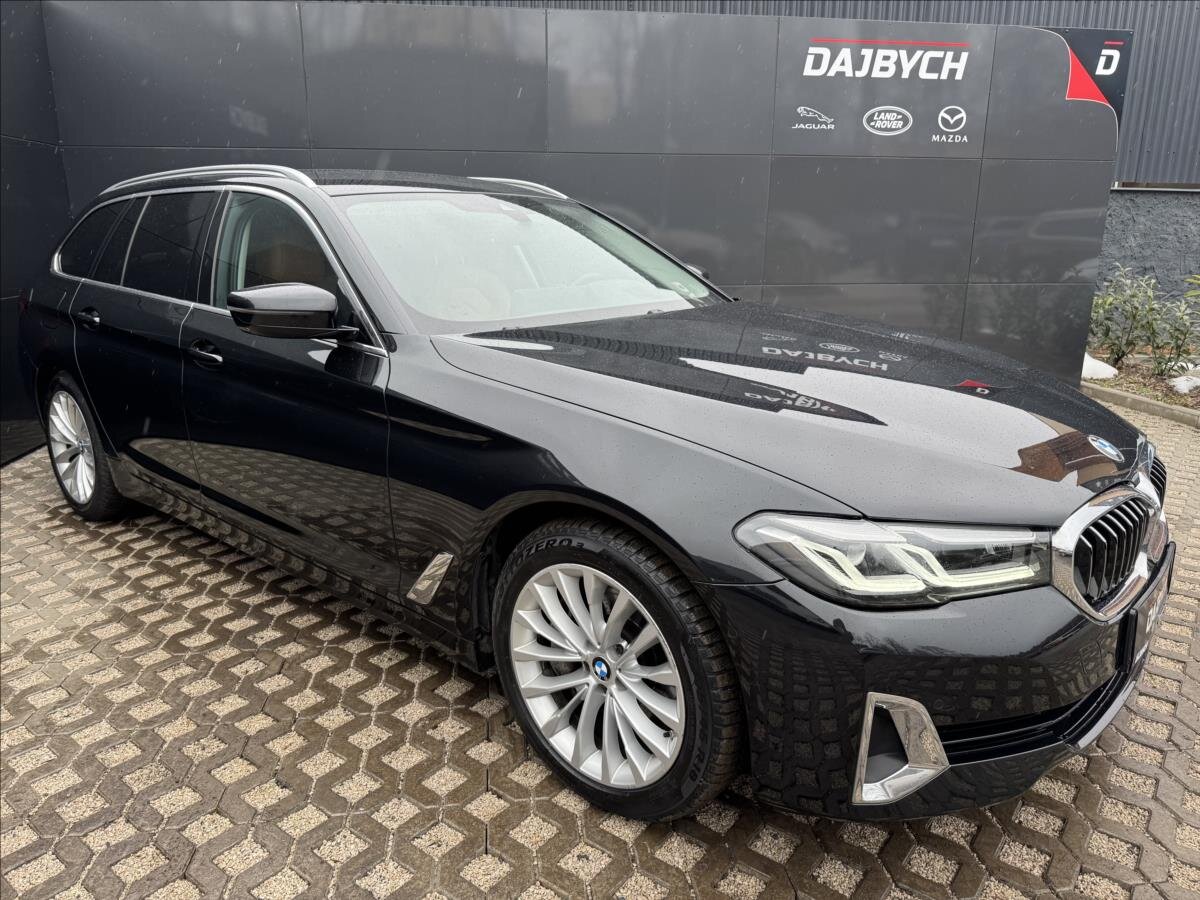 BMW Řada 5 Kombi 3,0 l 210 kw