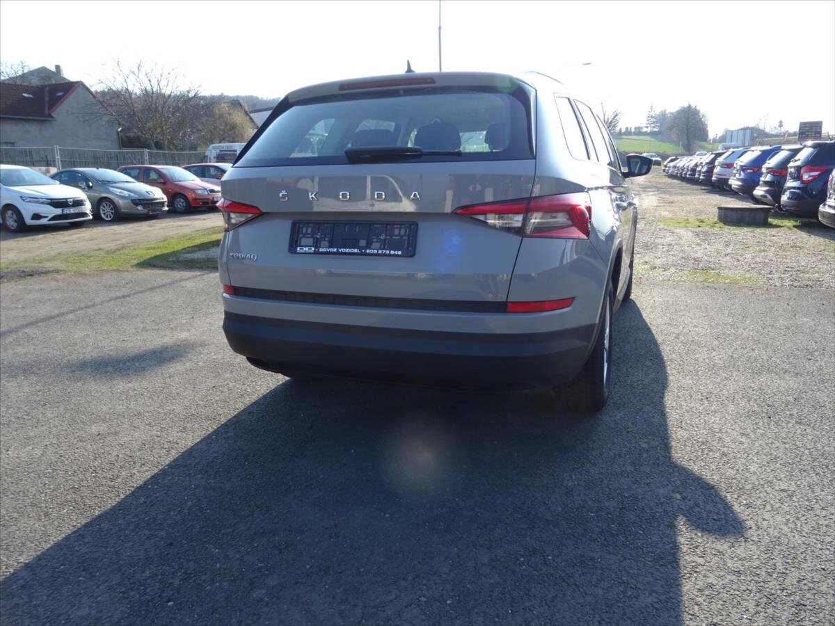 Škoda Kodiaq SUV / Terénní 1,5 l 110 kw
