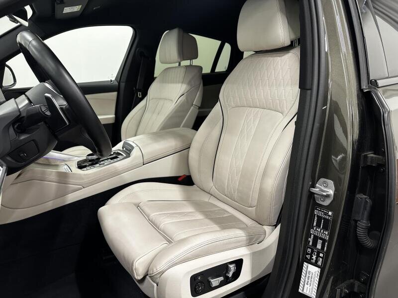 BMW X6 SUV / Terénní 3,0 l 210 kw