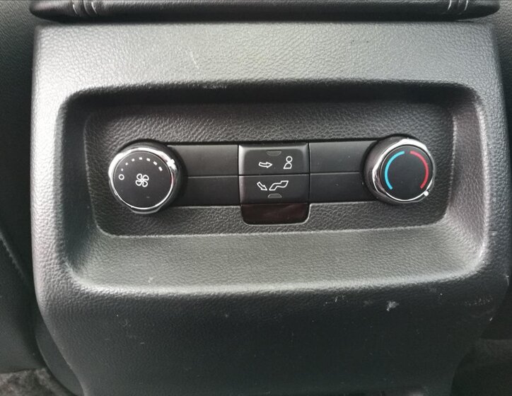 Ford Galaxy Kombi 2,0 l 154 kw