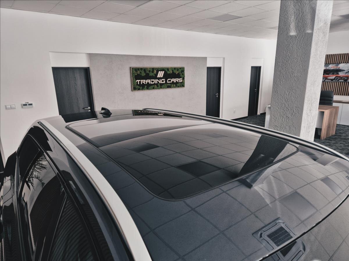 Volvo V90 Kombi 2,0 l 177 kw