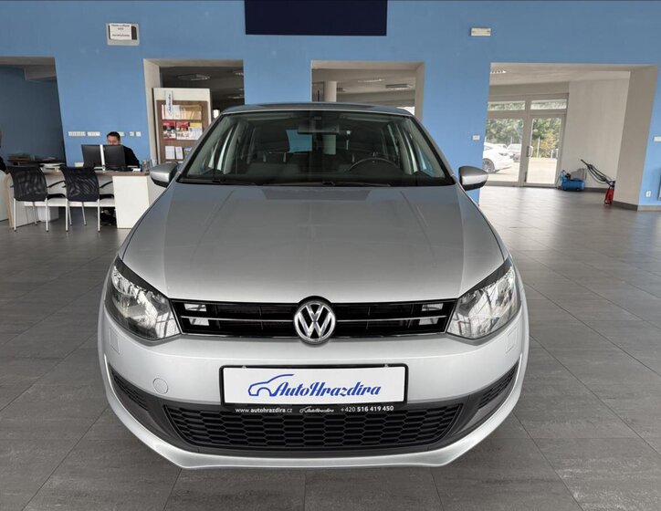 Volkswagen Polo 2