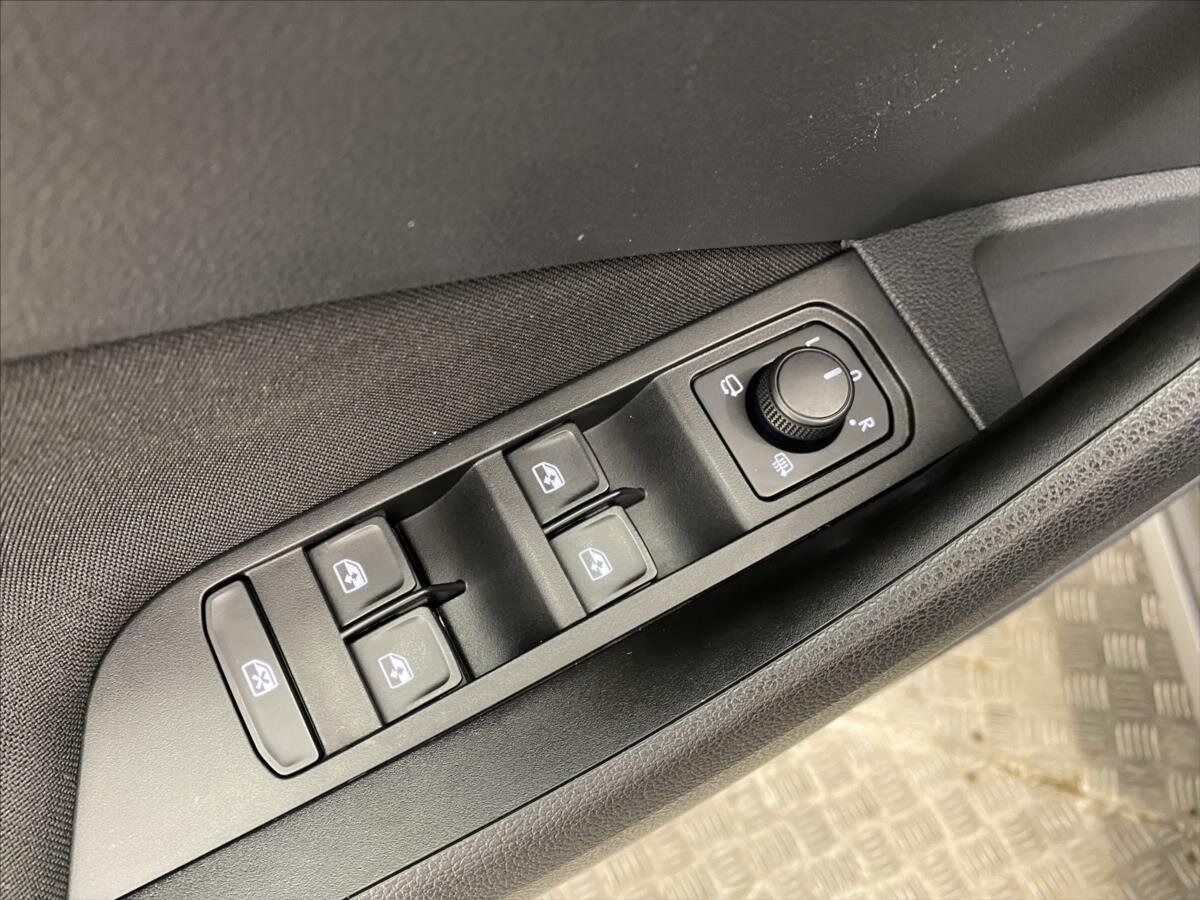 Škoda Kamiq SUV 999,0 66 kw