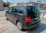 Volkswagen Touran 9