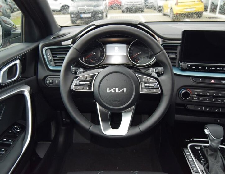 KIA XCeed SUV / Terénní 0,0 132 kw