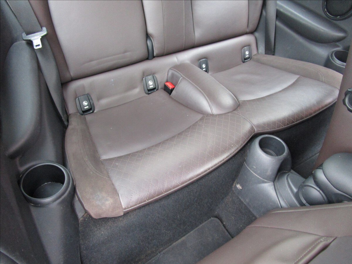 Mini Cooper Hatchback 1,5 l 85 kw