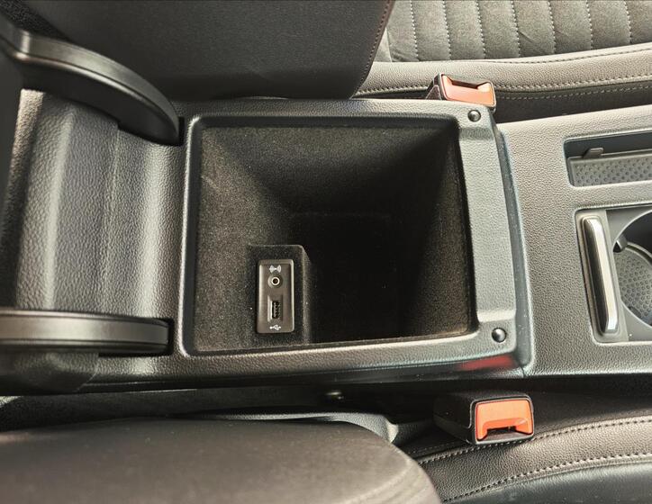 Volkswagen Passat 37