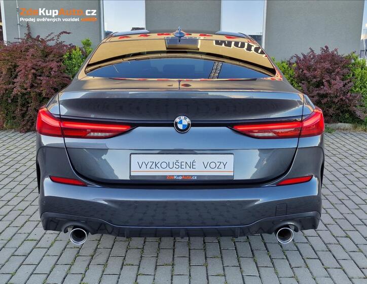 BMW Řada 2 9