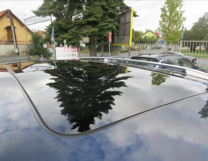 Volkswagen Touran 12