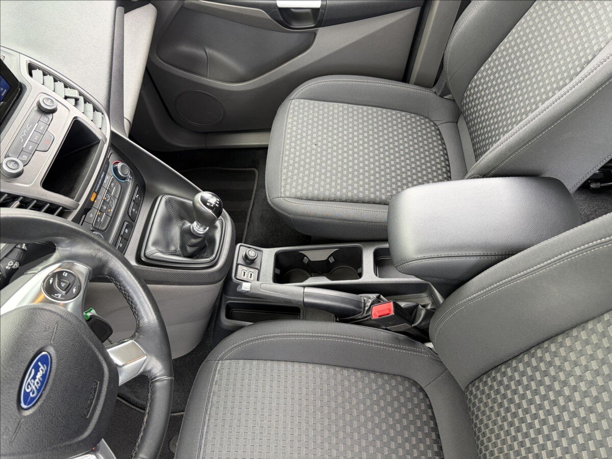 Ford Tourneo Connect Kombi 1,5 l 88 kw