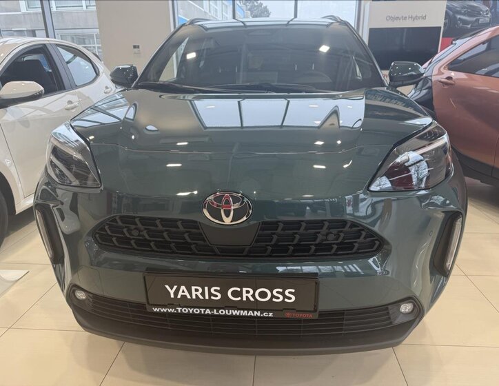 Toyota Yaris Cross SUV 1,5 l 96 kw