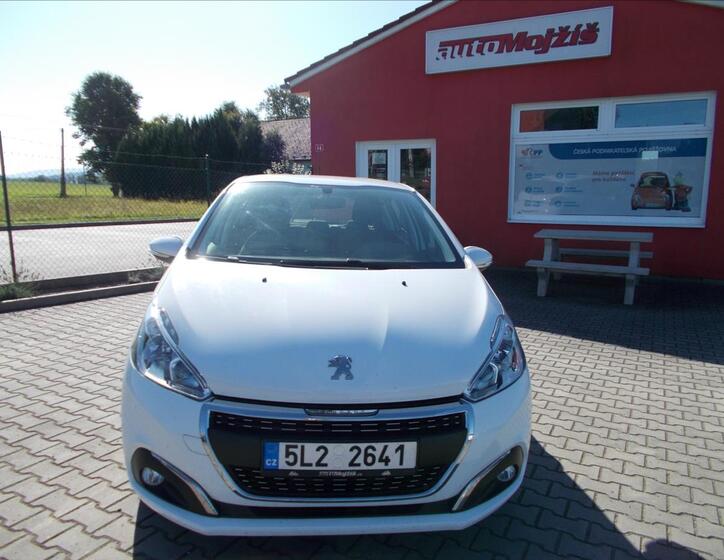 Peugeot 208 2