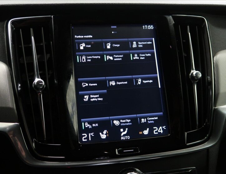 Volvo S90 Sedan / Limuzína 2,0 l 235 kw