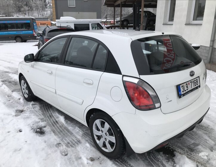 KIA Rio Hatchback 1,4 l 71 kw