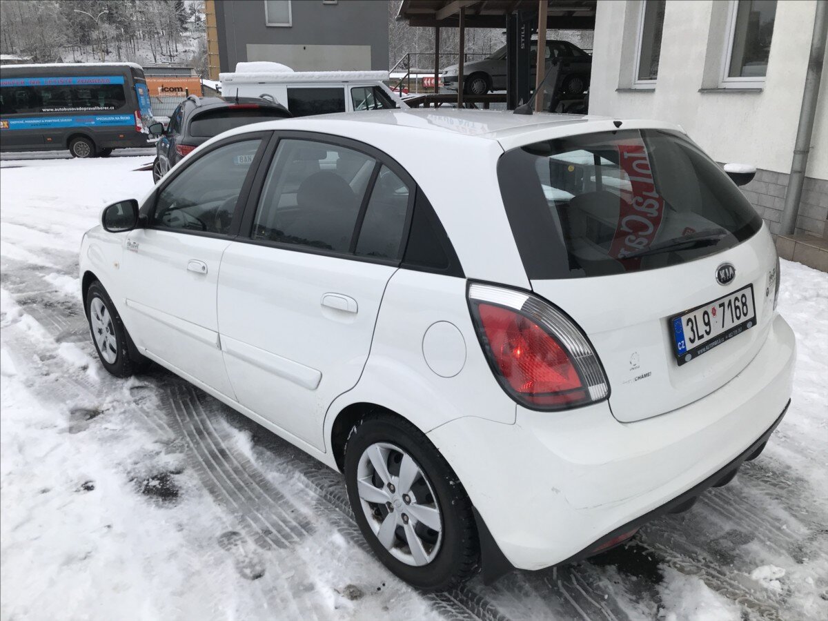 KIA Rio Hatchback 1,4 l 71 kw