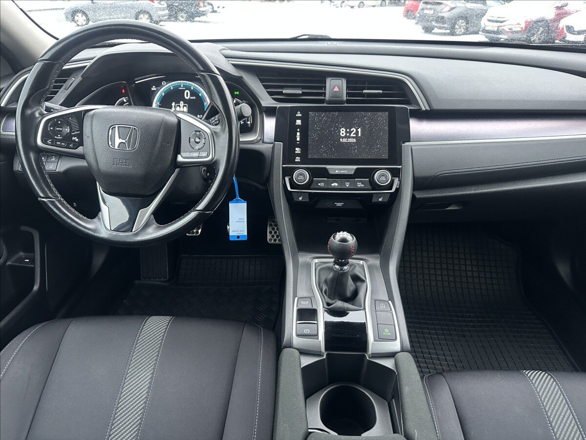 Honda Civic Sedan / Limuzína 1,5 l 134 kw