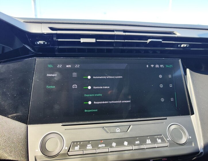 Peugeot 308 Kombi 1,2 l 96 kw