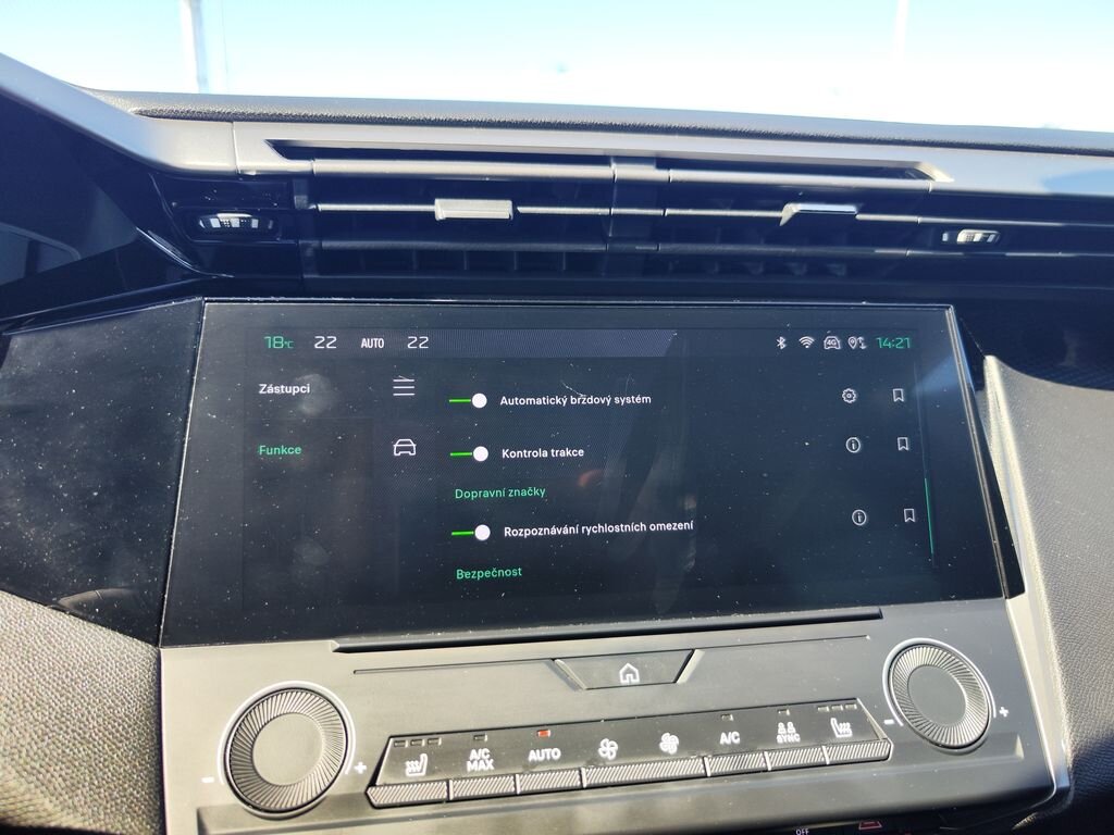 Peugeot 308 Kombi 1,2 l 96 kw