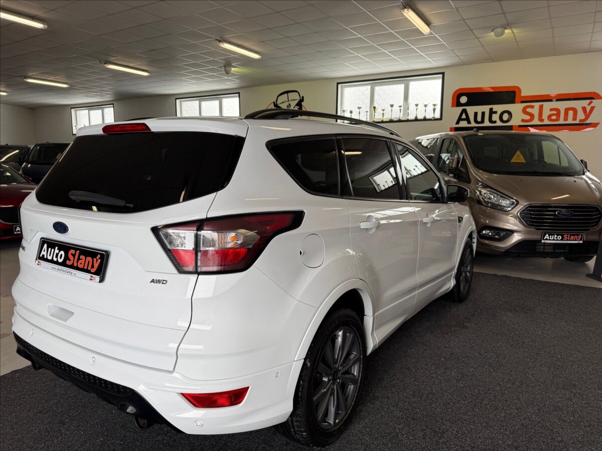 Ford Kuga SUV / Terénní 2,0 l 132 kw