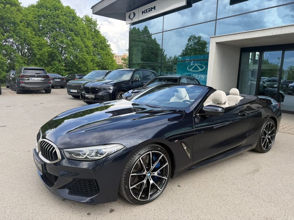 BMW Řada 8 Kabriolet 4,4 l 390 kw