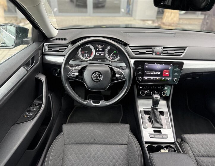 Škoda Superb Kombi 2,0 l 110 kw