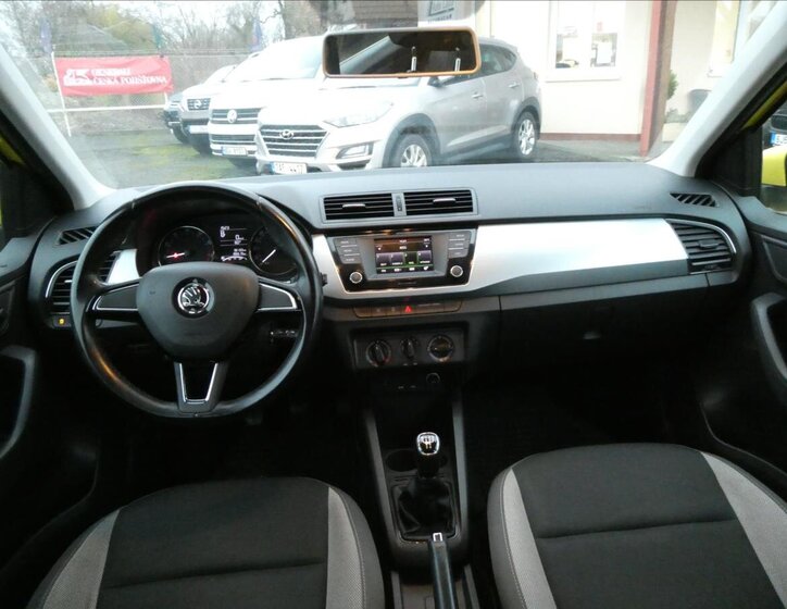 Škoda Fabia 28
