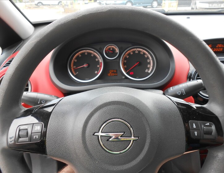 Opel Corsa 21
