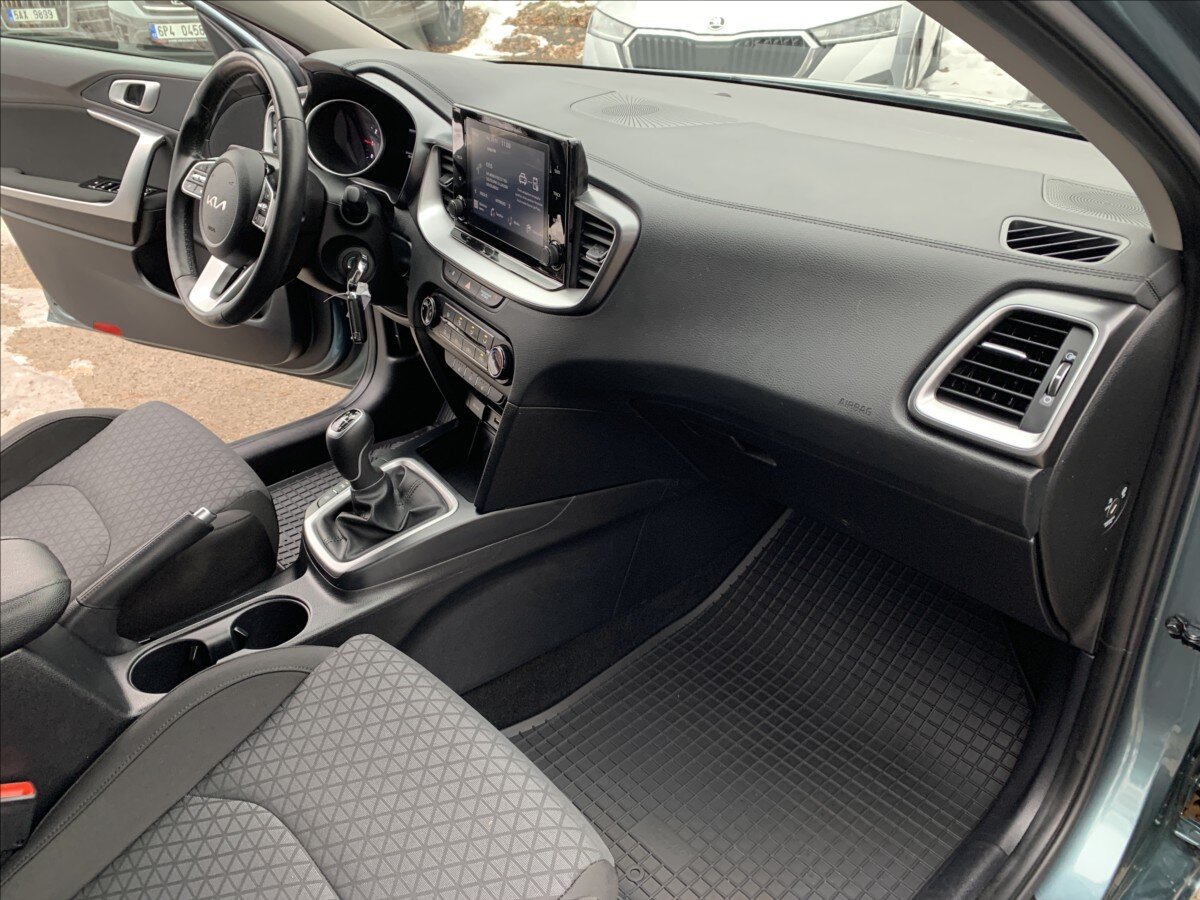 KIA Ceed Hatchback 998,0 73 kw