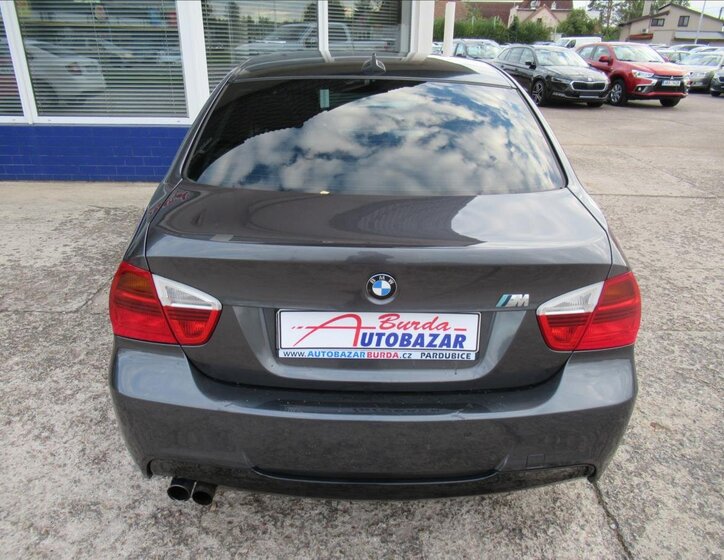 BMW Řada 3 Sedan 2,5 l 160 kw