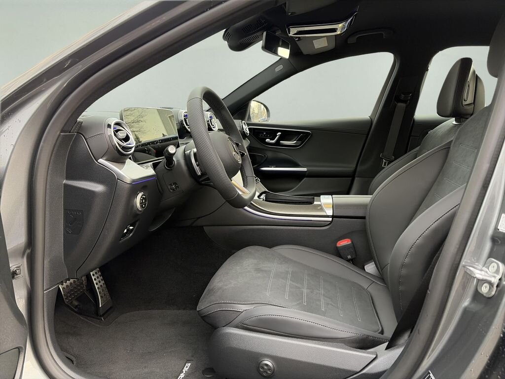 Mercedes-Benz Třídy C Sedan 2,0 l 145 kw