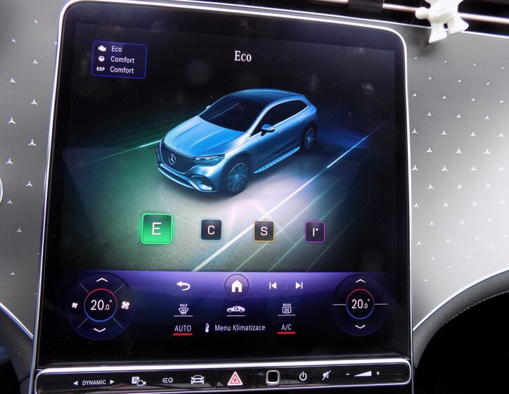 Mercedes-Benz EQE 45