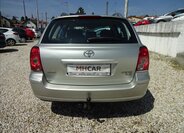 Toyota Avensis Kombi 2,0 l 93 kw