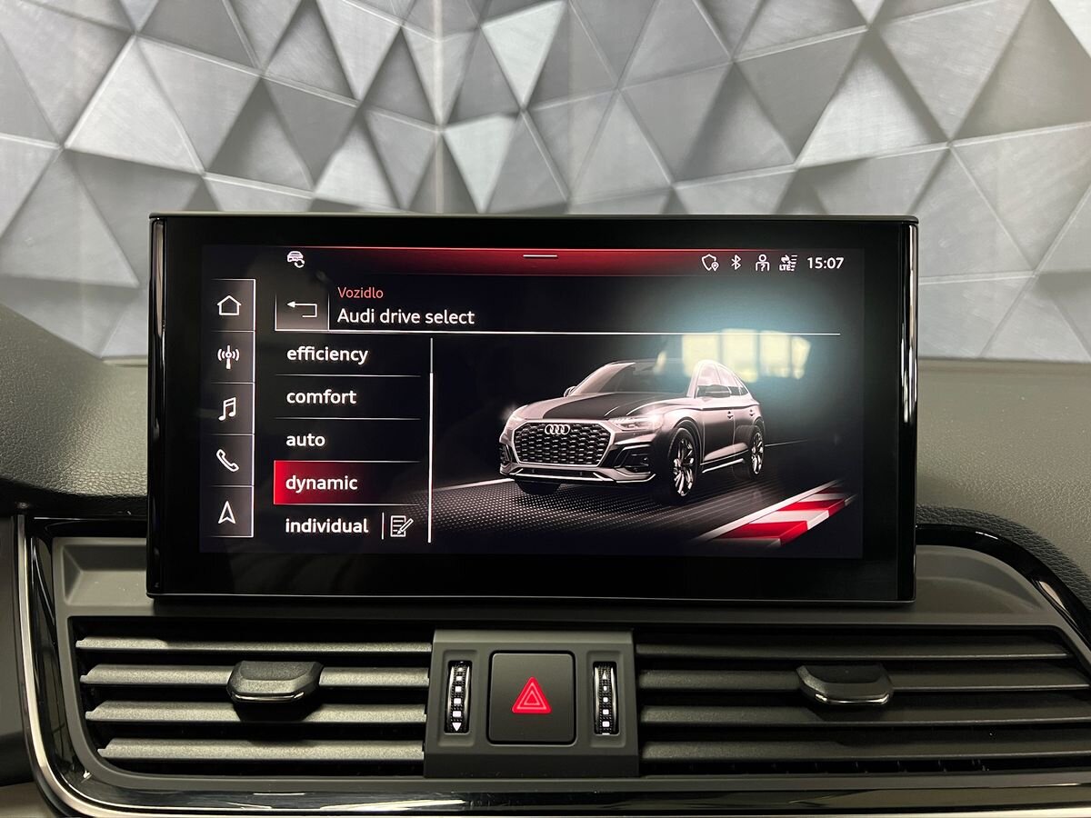 Audi SQ5 SUV / Terénní 3,0 l 251 kw