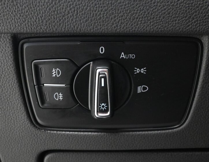 Volkswagen Passat Kombi 2,0 l 110 kw