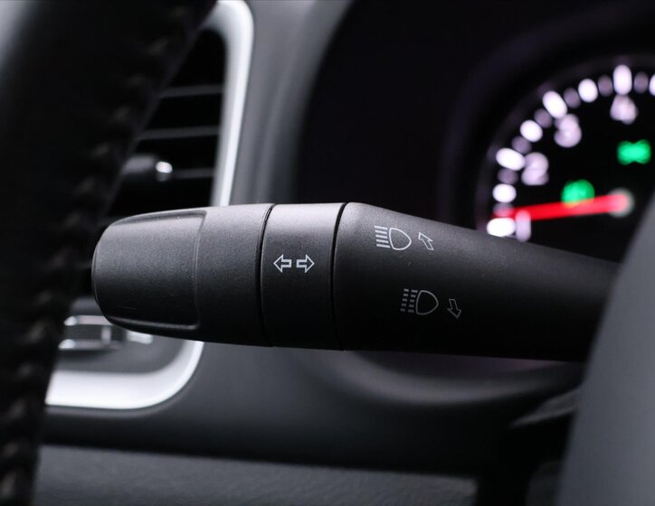 Jeep Renegade SUV / Terénní 1,4 l 103 kw