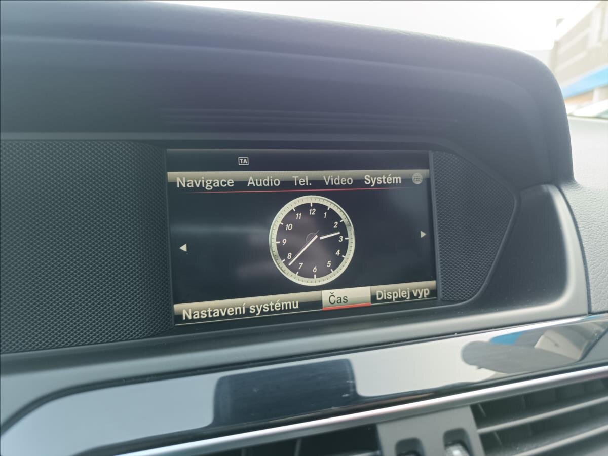 Mercedes-Benz Třídy C Kupé 2,1 l 150 kw