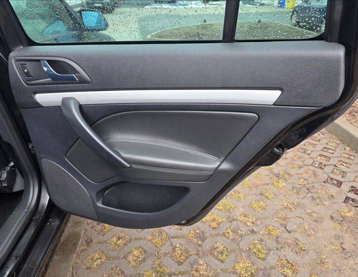 Škoda Octavia Kombi 2,0 l 125 kw