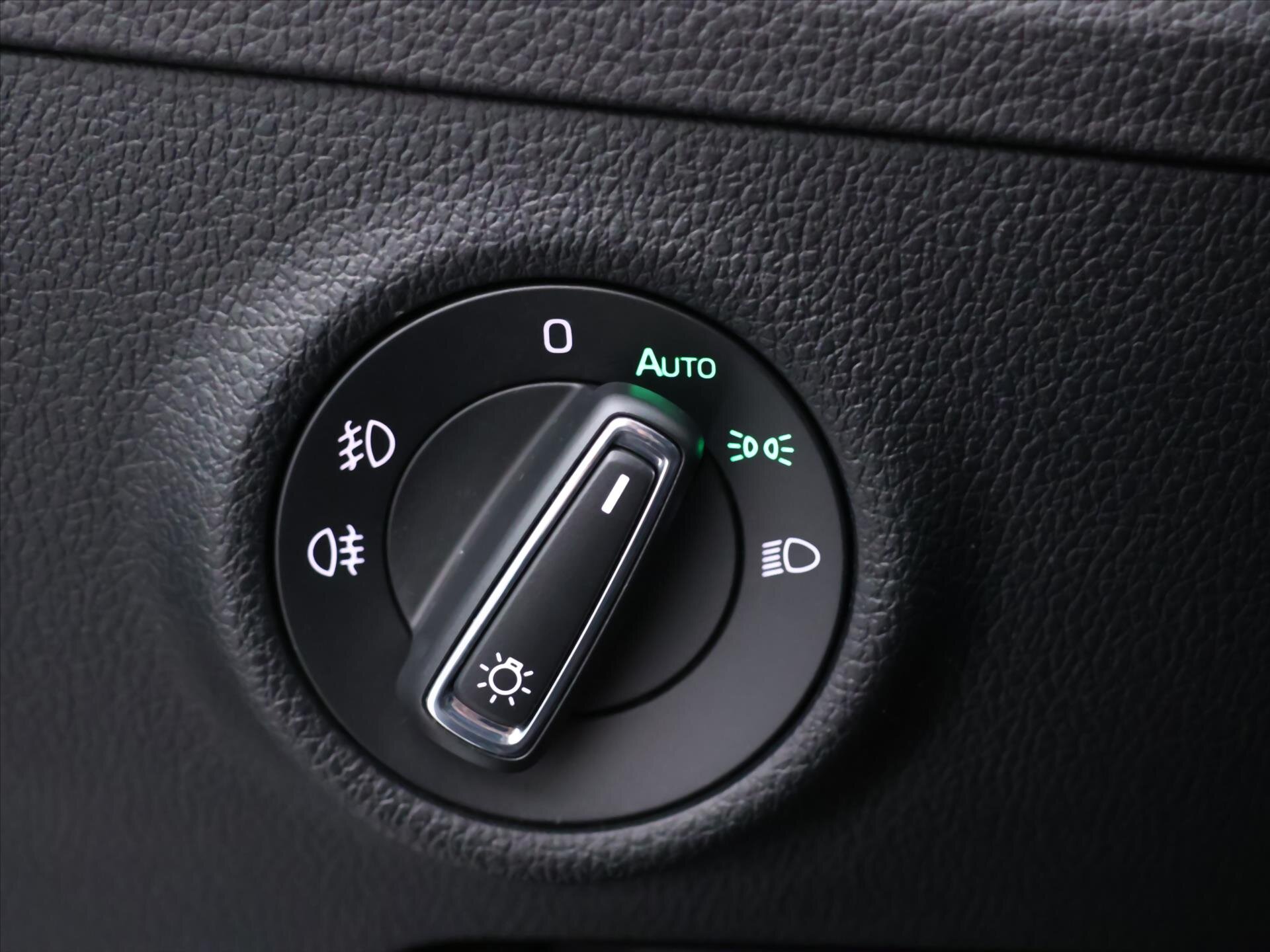 Škoda Superb Liftback 2,0 l 110 kw