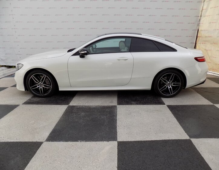 Mercedes-Benz Třídy E 2