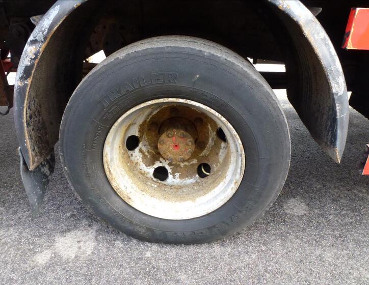 Mercedes-Benz Ostatní 32