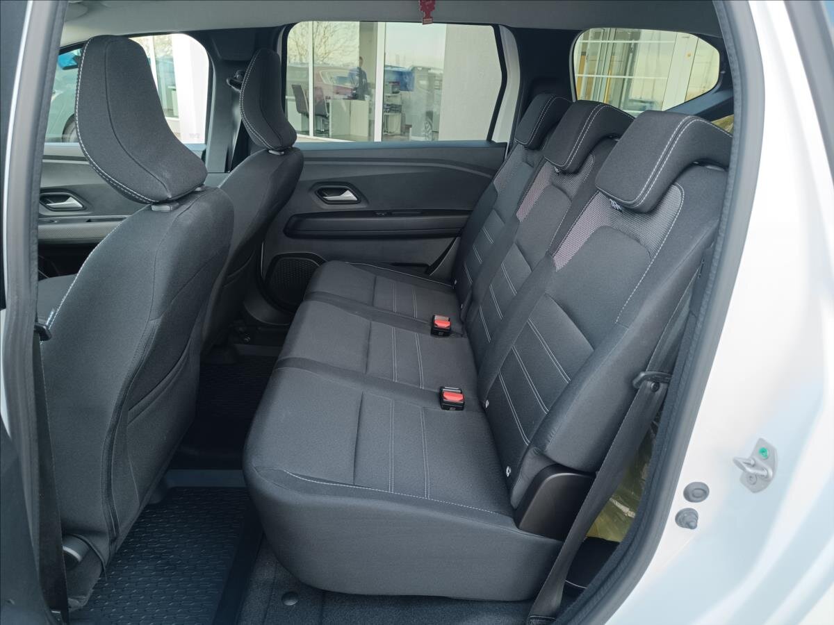 Dacia Jogger Kombi 999,0 67 kw