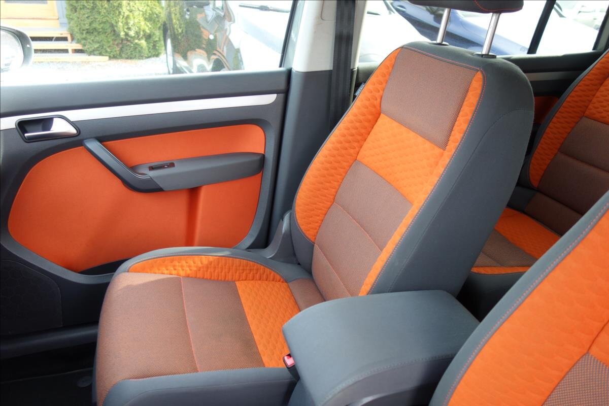 Volkswagen Touran MPV 2,0 l 103 kw