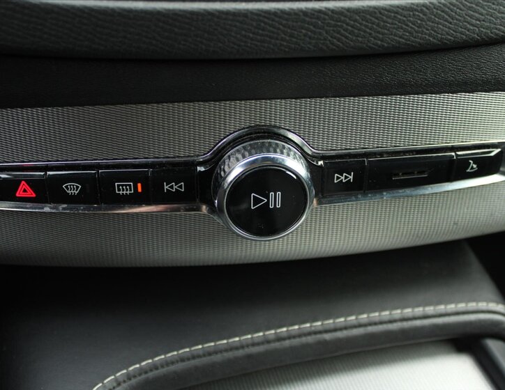 Volvo XC90 SUV 2,0 l 173 kw