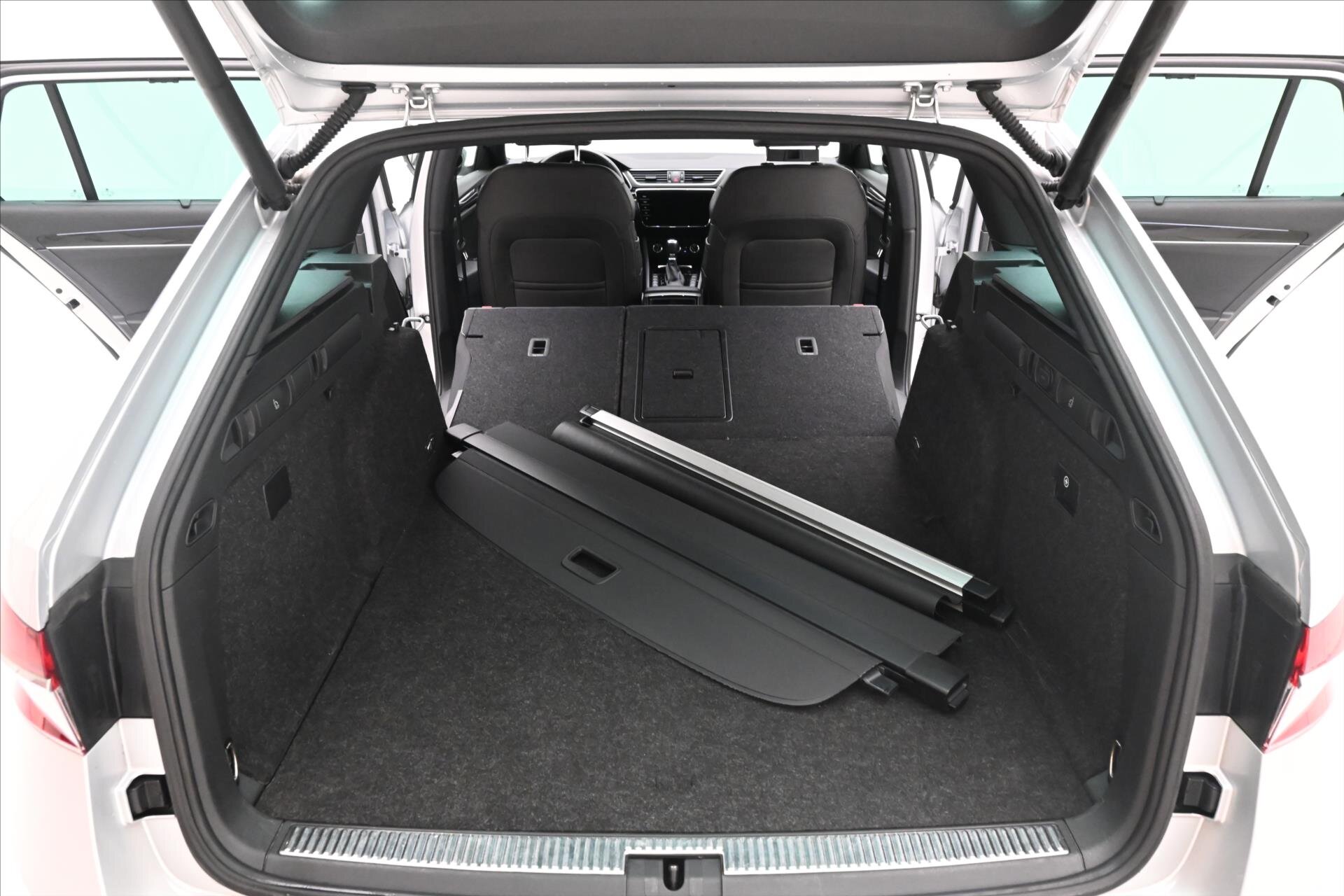 Škoda Superb Kombi 1,4 l 115 kw