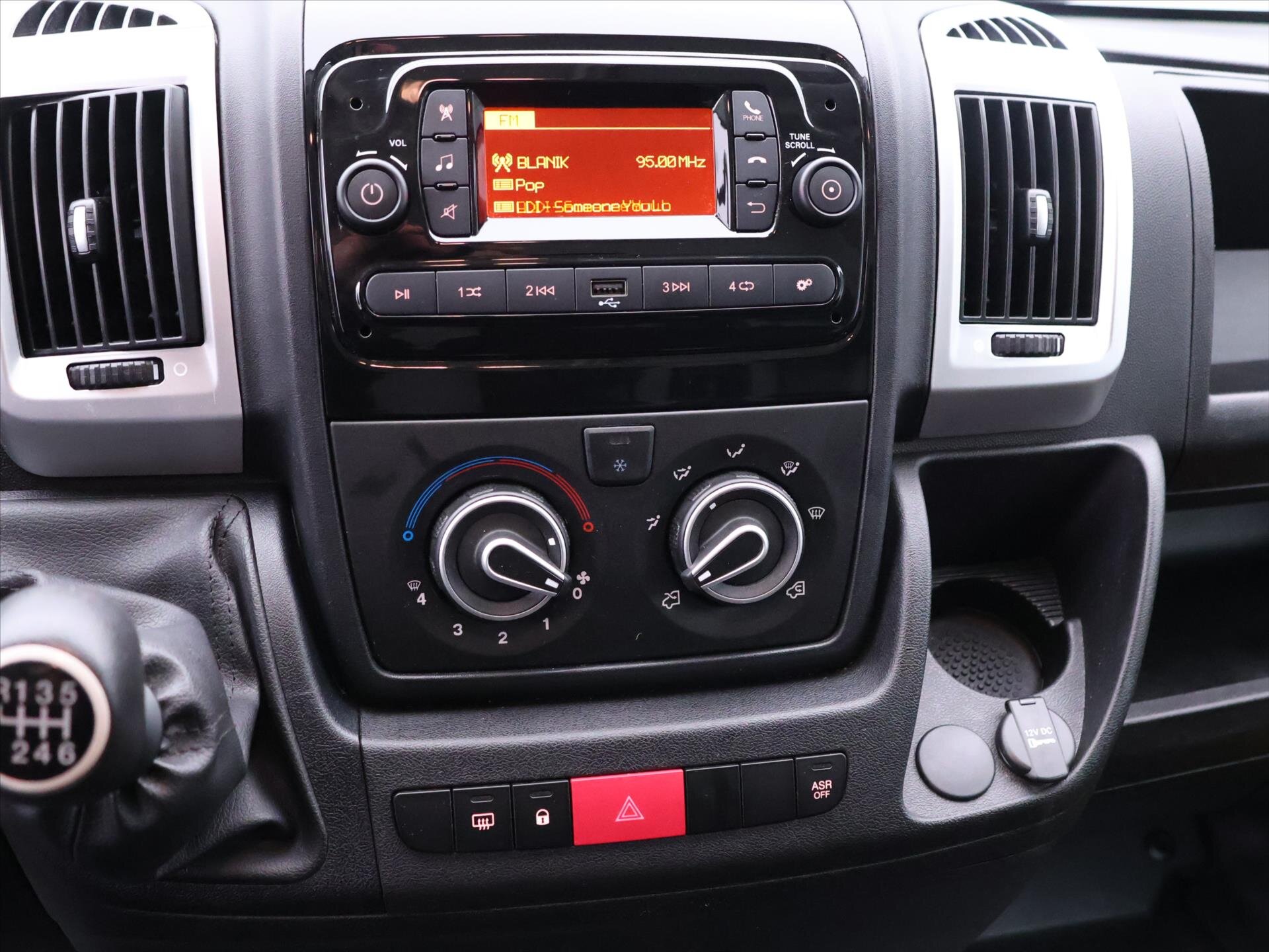 Opel Movano Ostatní 2,2 l 121 kw