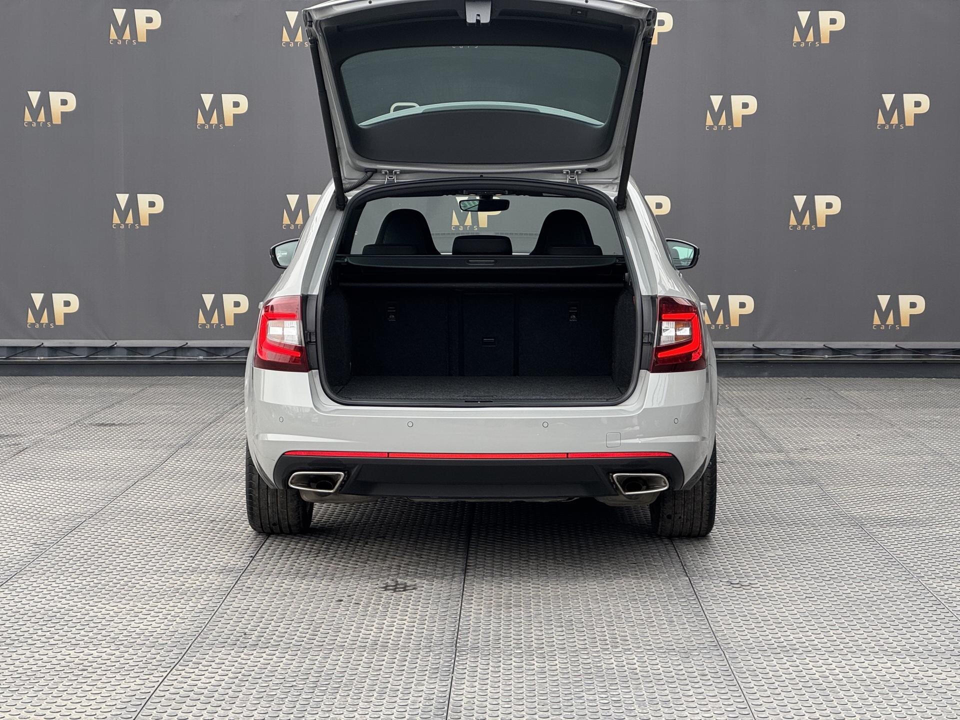 Škoda Octavia Kombi 2,0 l 169 kw