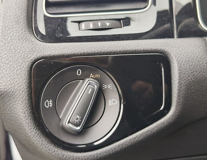 Volkswagen Golf Kombi 2,0 l 110 kw