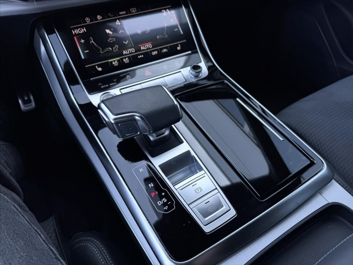 Audi Q7 SUV 3,0 l 210 kw